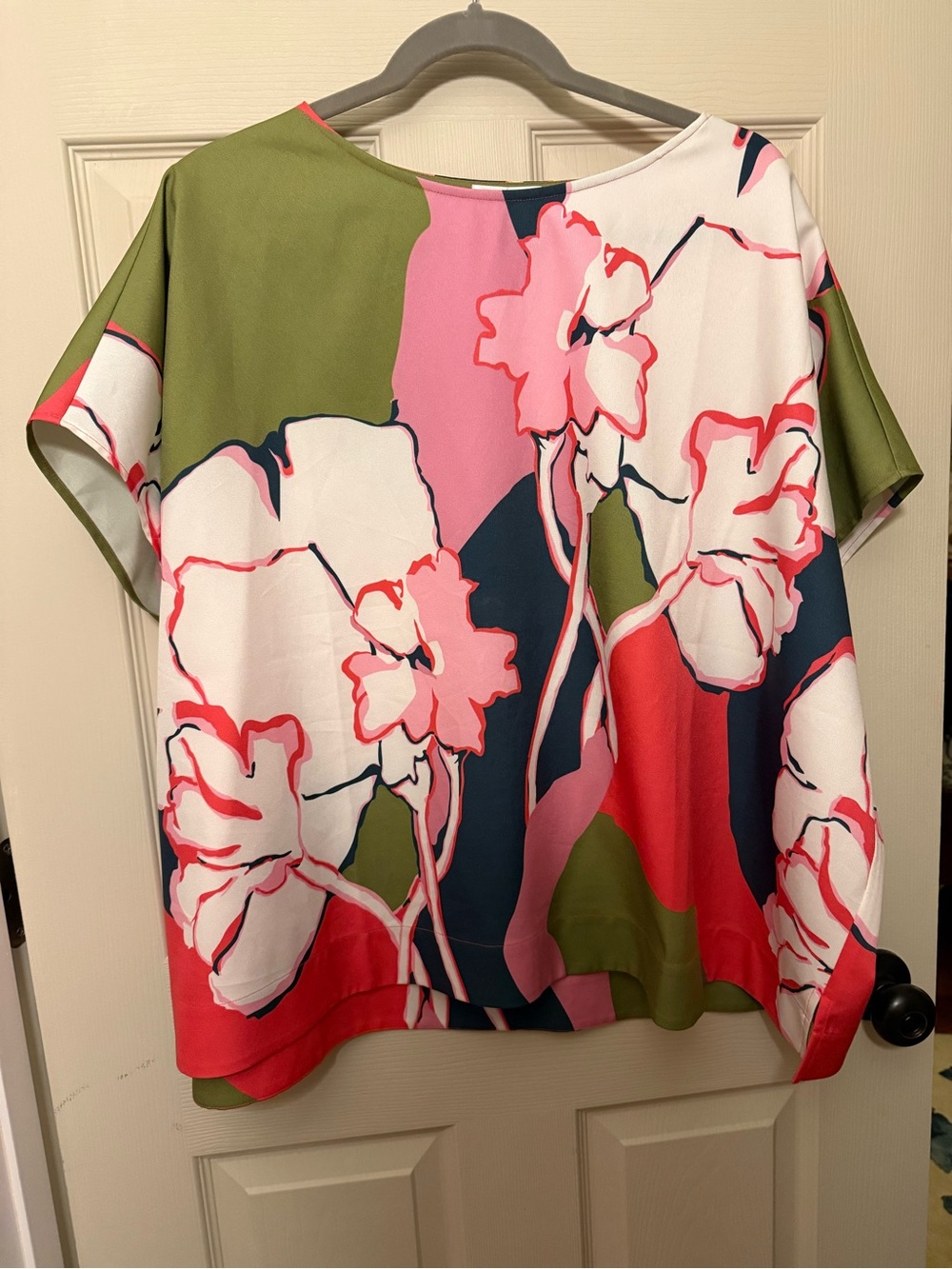 Crosby by Mollie Burch Floral Print Short Sleeve Women's Top in Pink & Olive